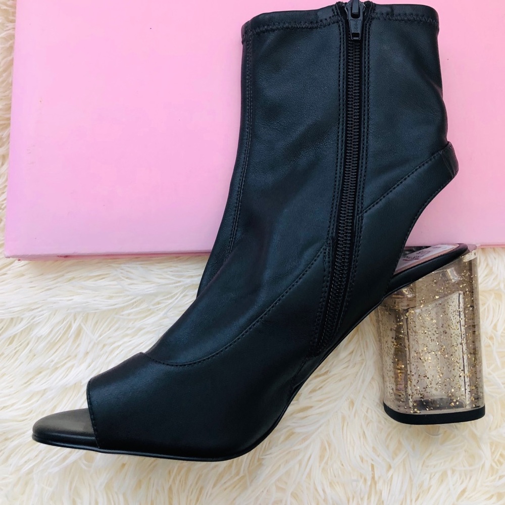 BCBG desire stretch boots